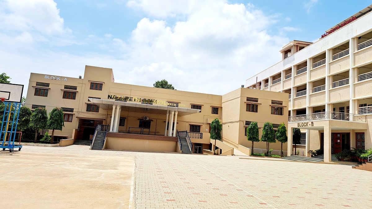 school_building24